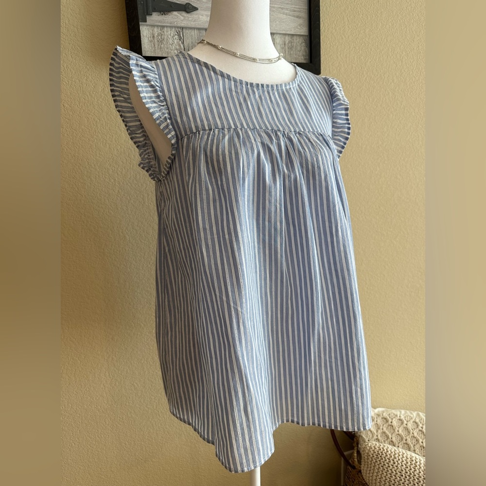 Casual Collection by F&F Women’s Blue/White Striped Blouse, Cap Sleeves - Sz 8